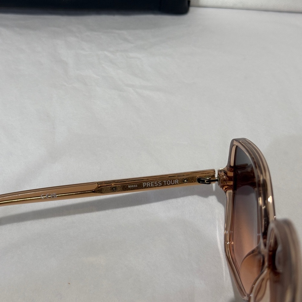 Quay Australia Gradient Sunglasses PRESS TOUR - Picture 10 of 11